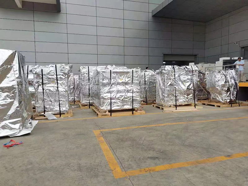 深圳公(gōng)明歐菲光出口(kǒu)真空木箱